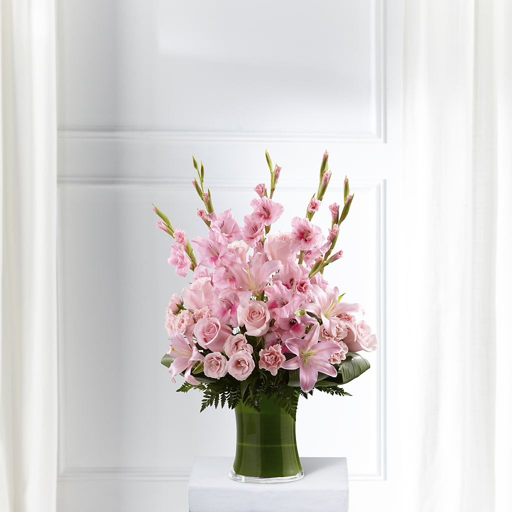 Lovely Tribute Bouquet – Blossom And Belle, Orlando FL