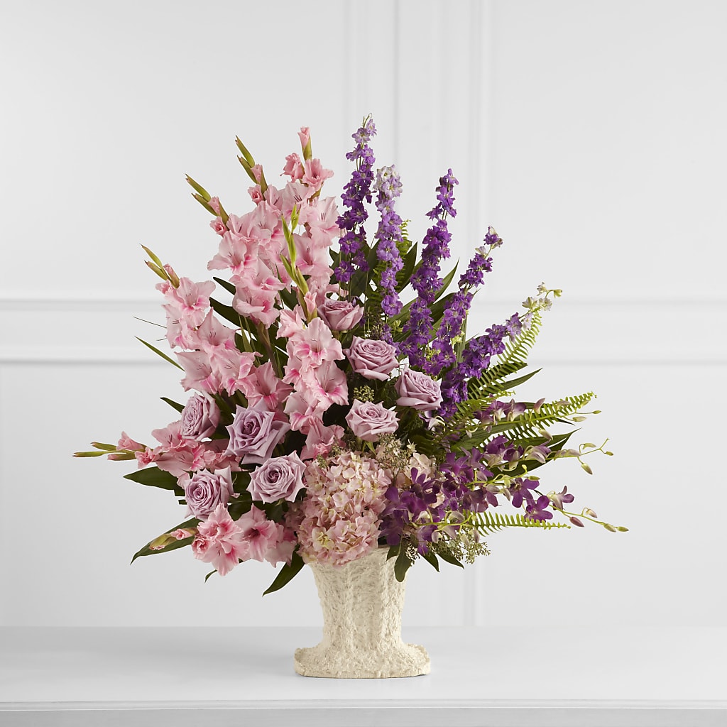Flowing Garden Arrangement – Blossom And Belle, Orlando FL