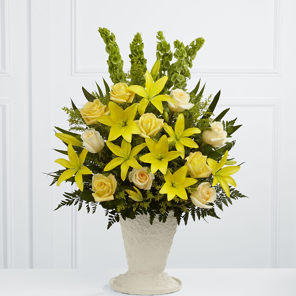Golden Memories Arrangement – Blossom And Belle, Orlando FL