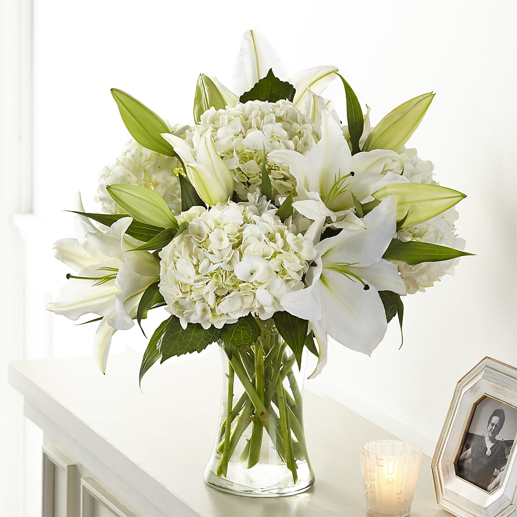 Compassionate Lily Bouquet – Blossom And Belle, Orlando FL