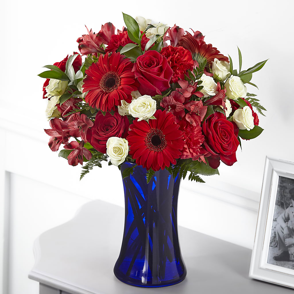 Hearts Embrace Bouquet – Blossom And Belle, Orlando FL
