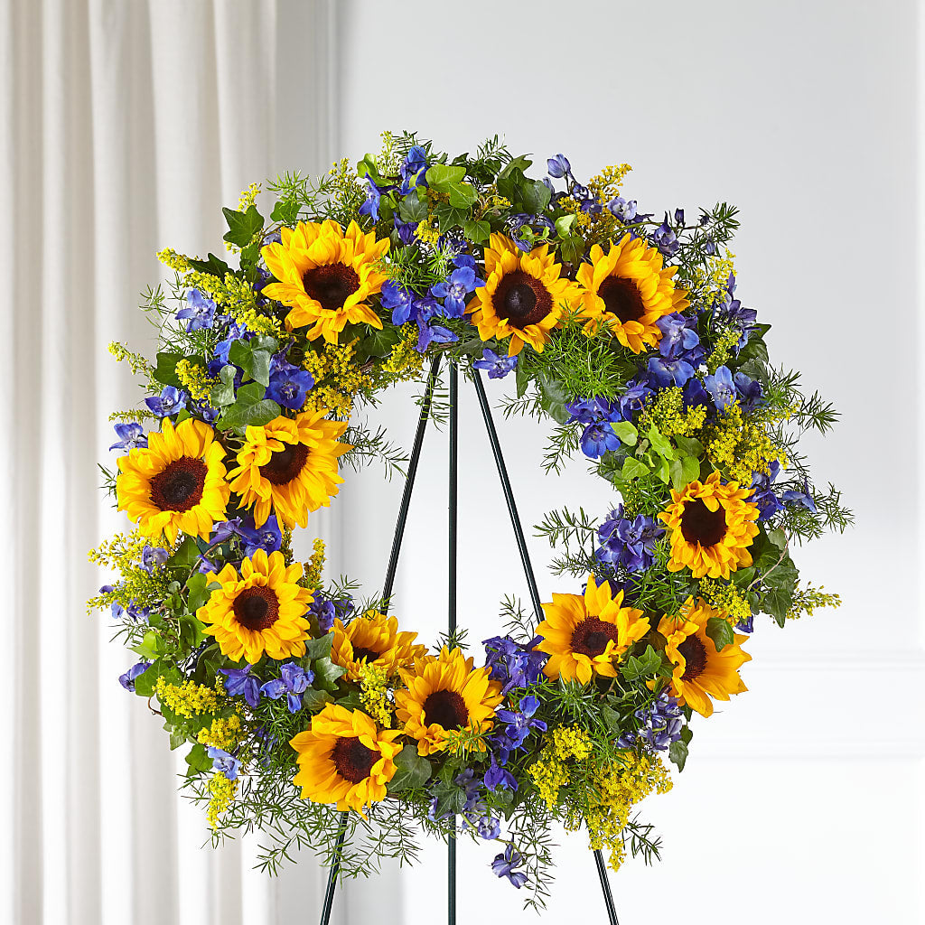 Bright Rays Wreath – Blossom And Belle, Orlando FL