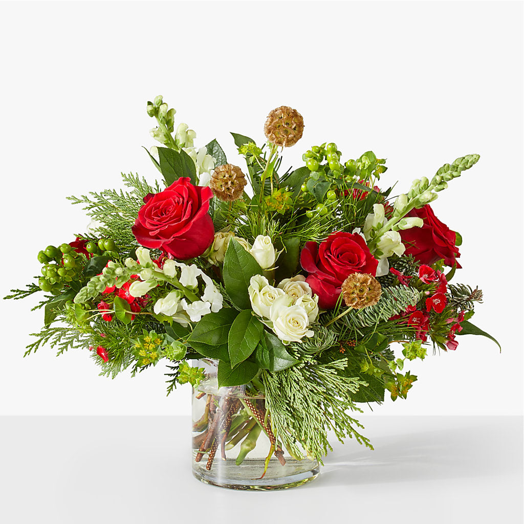 Deck the Halls Bouquet – Blossom And Belle, Orlando FL
