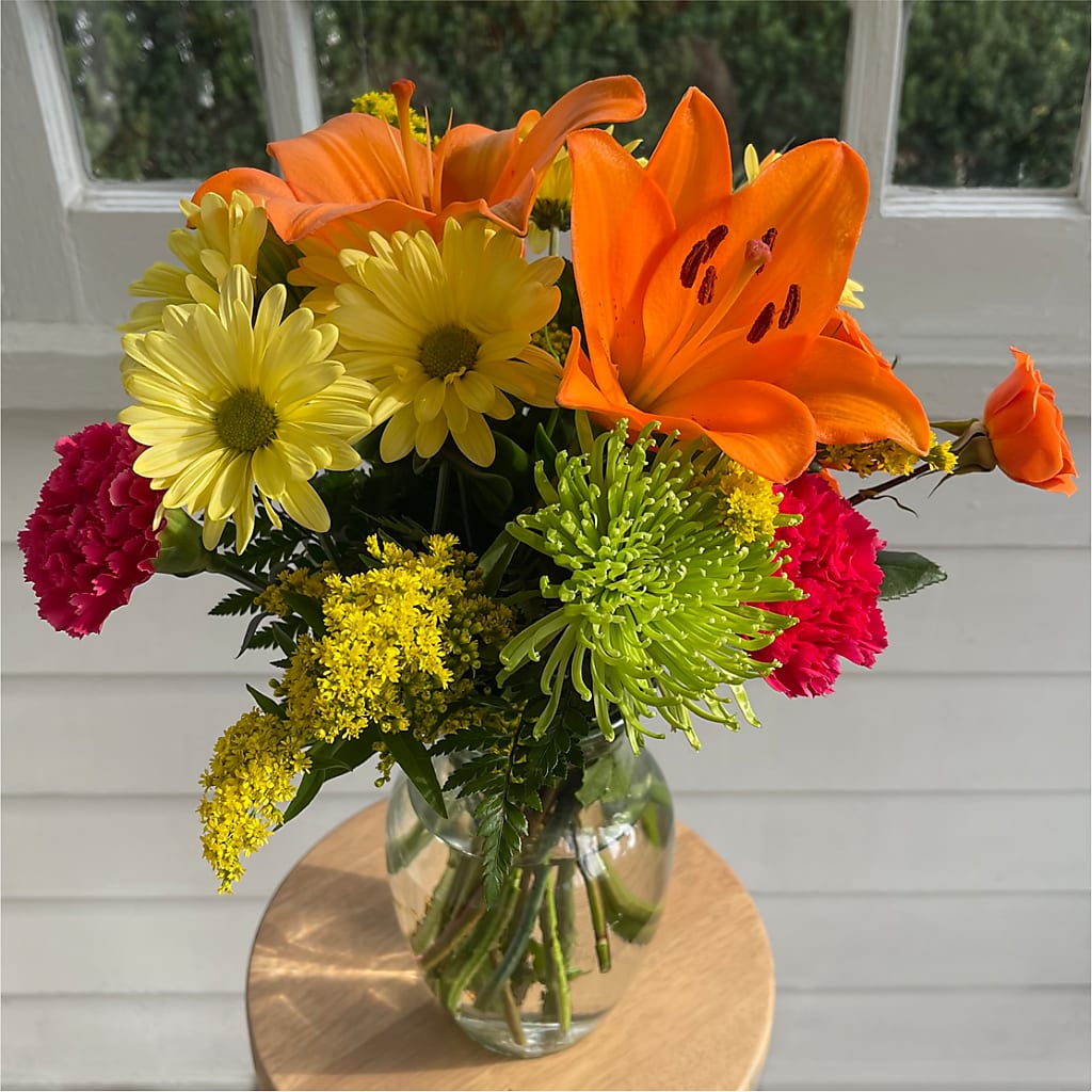Bold & Bright – A Florist Original –  Blossom And Belle, Orlando FL
