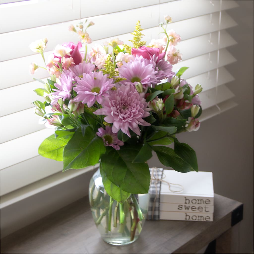 Pastel Tradition - A Florist Original –  Blossom And Belle, Orlando FL
