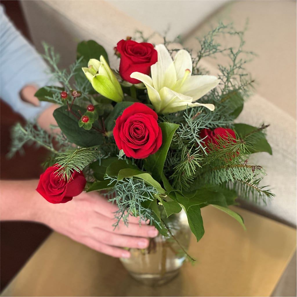 Glittering Lights Bouquet –  Blossom And Belle, Orlando FL