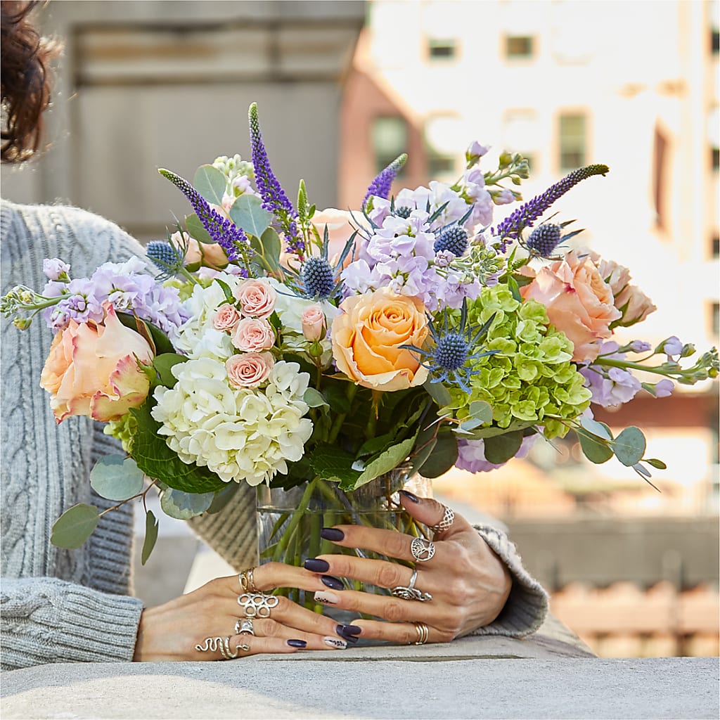 Porch Swing Bouquet –  Blossom And Belle, Orlando FL